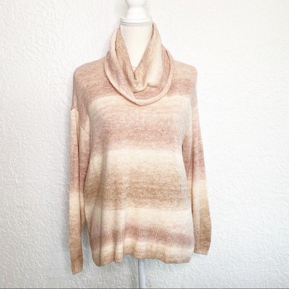 NWT NEW American Eagle Oversized Dreamspun Turtleneck Sweater Size XS - Picture 6 of 10